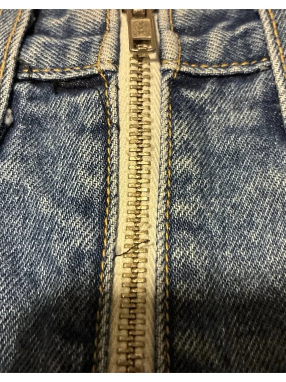 Carmar Beatrice Denim Skort 25 Distressed Exposed Front Zip Festival Shorts LA